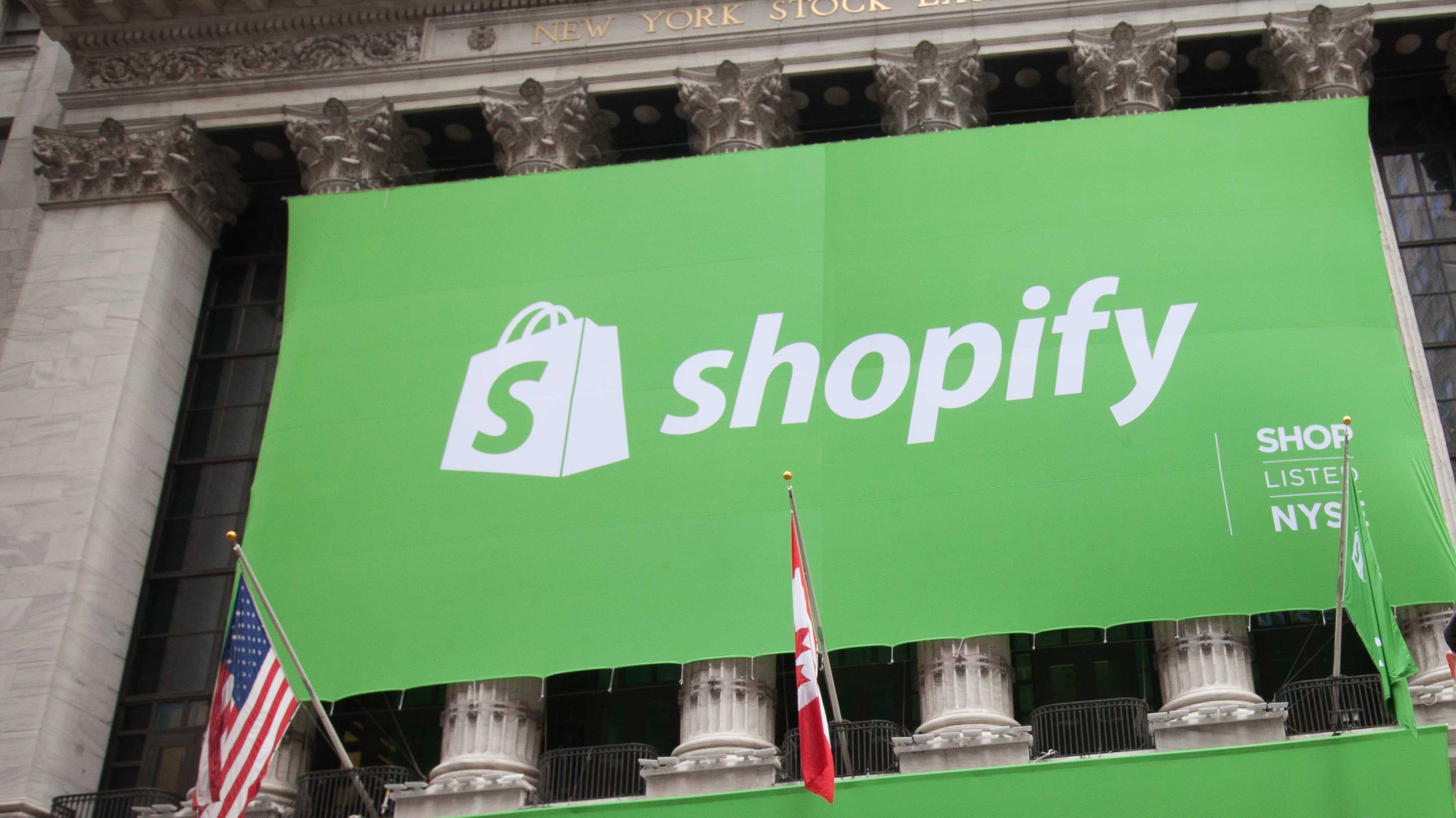 Shopify: Wyszukiwanie AI zwiększa ruch i sprzedaż, nie zastępując Google
