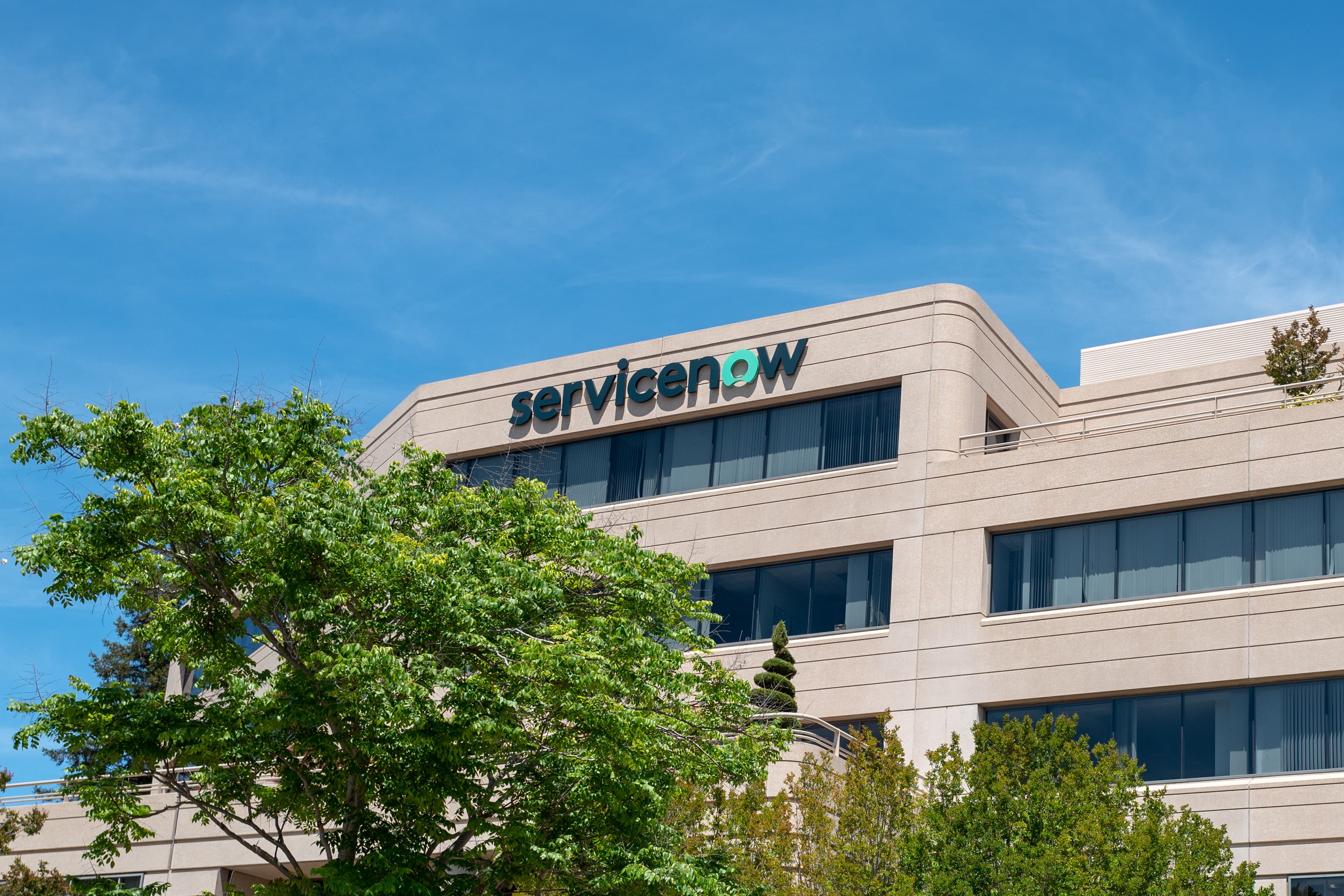 ServiceNow inwestuje 40 milionów dolarów w indyjską firmę BusinessNext, wzmacniając pozycję w sektorze finansowym