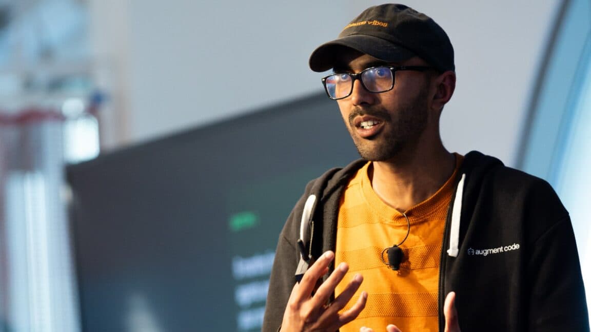 Harnesy AI w programowaniu: kontekst z wyprzedzeniem czy na żądanie? Spór Augment Code i Anthropic