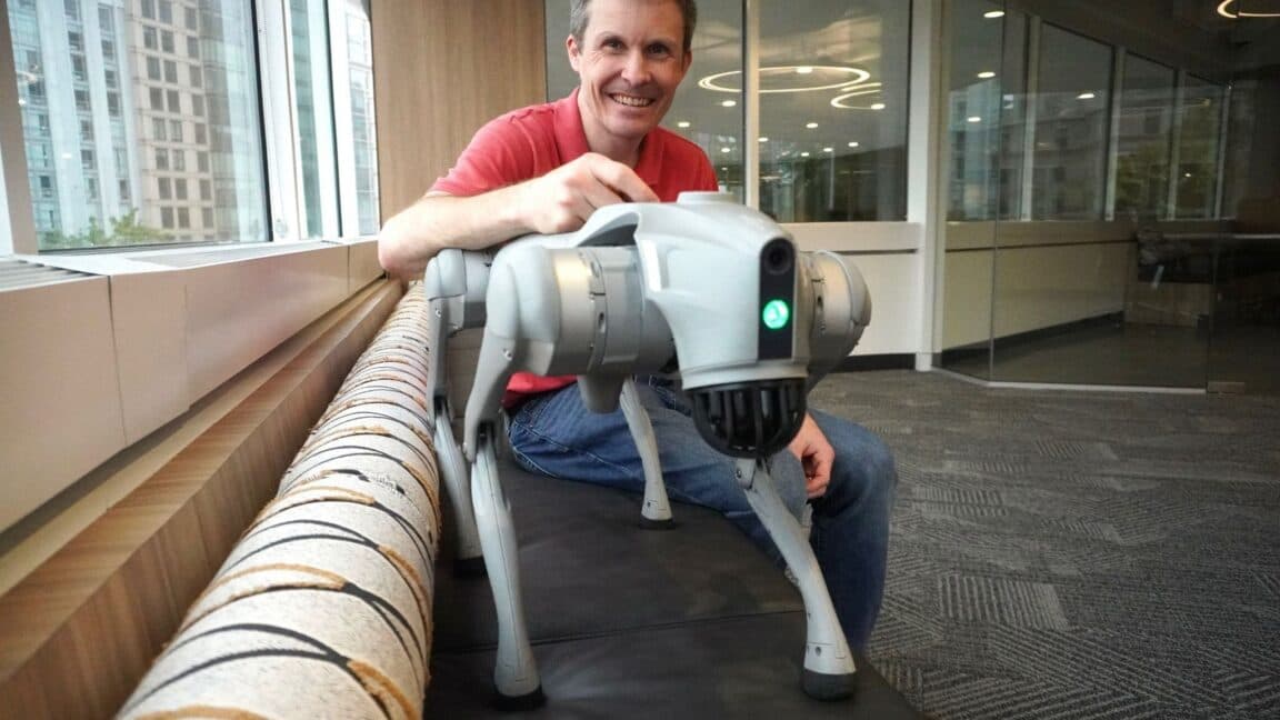 Robot-pies Unitree Go2 Pro za 4000 dolarów: recenzja i analiza fenomenu chińskiej firmy