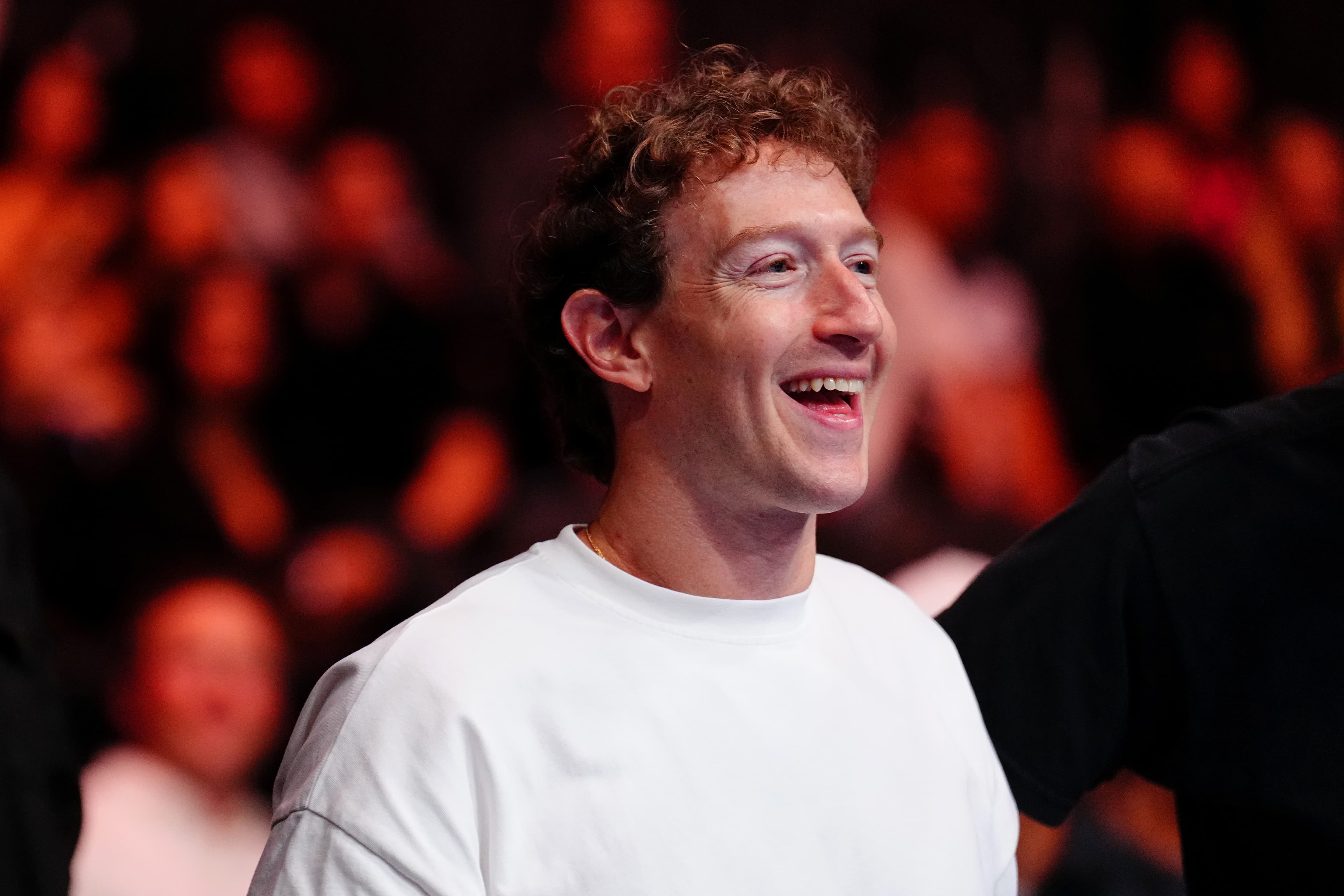 Meta udostępnia model AI Glimmer, Zuckerberg apeluje o otwartą sztuczną inteligencję